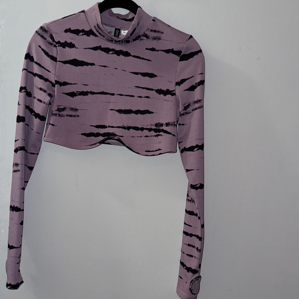 H&M Mauve and Black Patterned Bodysuit